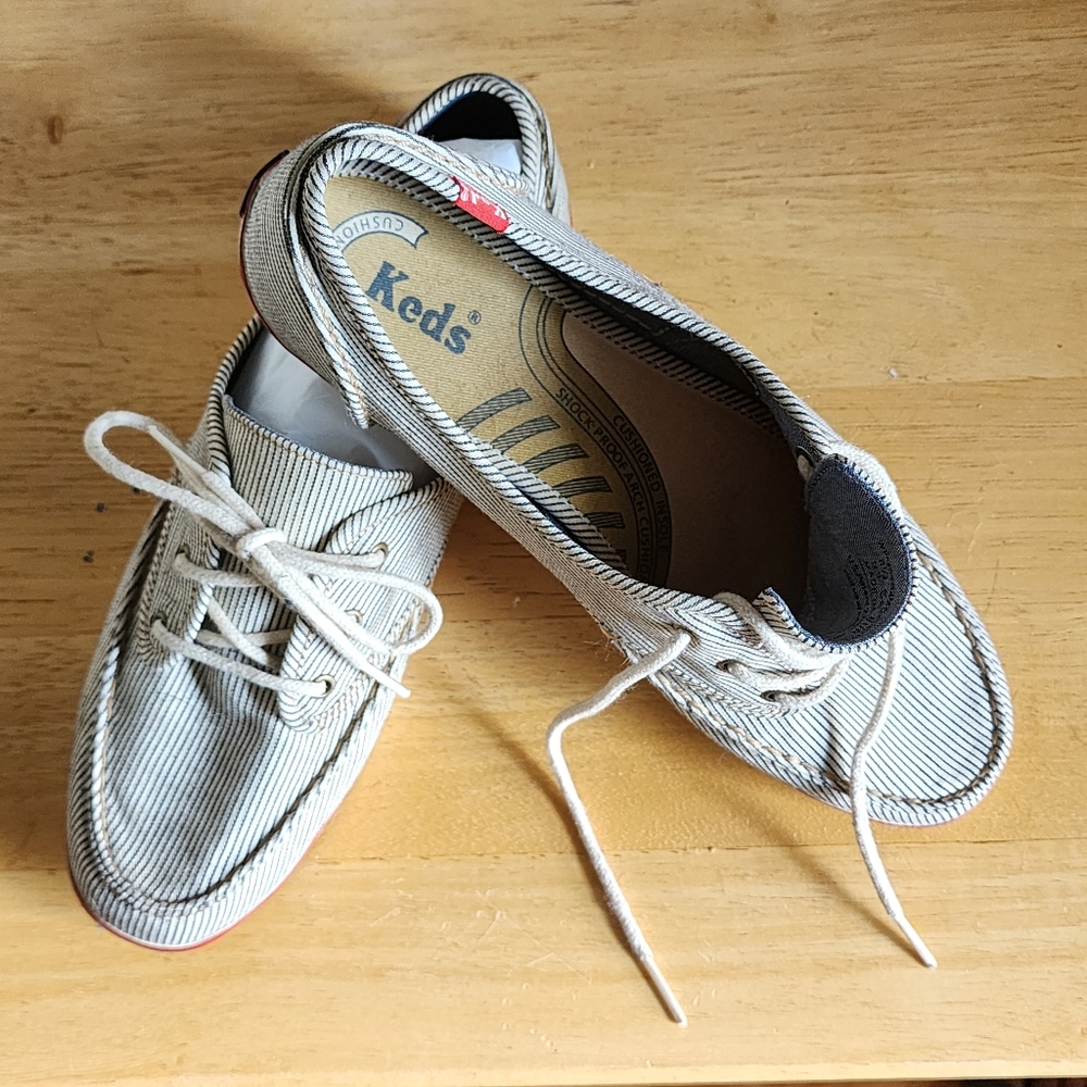Keds  canvas flats